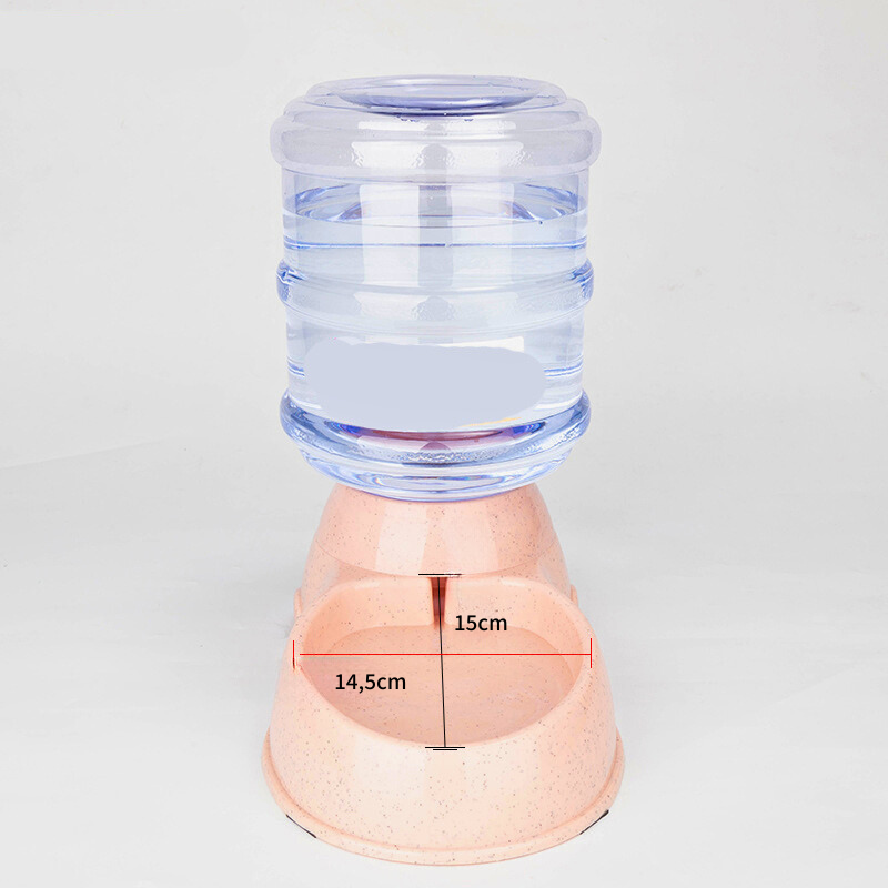 Automatischer Wasser- und Futterspender - perfekt versorgt, rund um die Uhr!